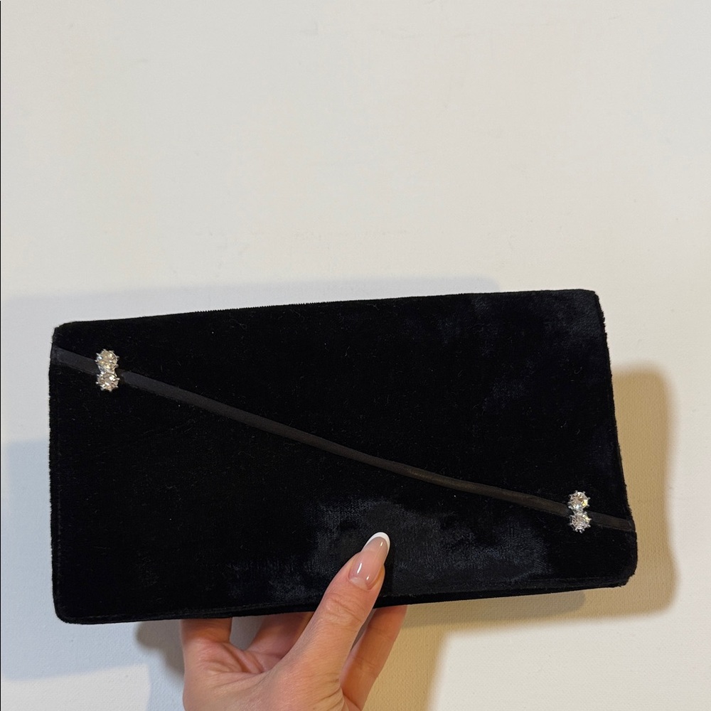 Elegant Black Velvet Vintage Clutch